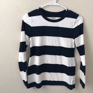 Old Navy Black and White Stripped Long-sleeve Top